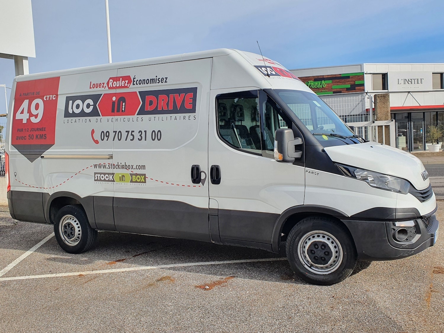 Loc'In Drive I Location utilitaire au meilleur prix Perpignan (66)